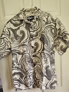 Rix Island Wear Mens Casual Short-Sleeve Button-Up Shirt in Gray & White